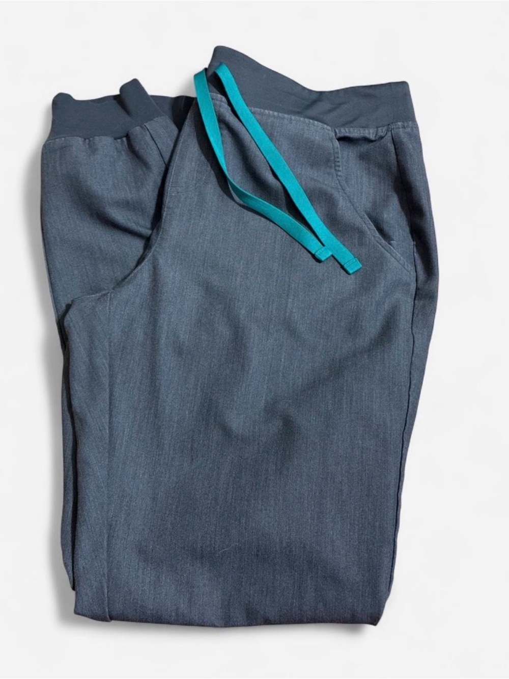 Figs Technical Collection Scrub Pants in Graphite Gray Size M/T
